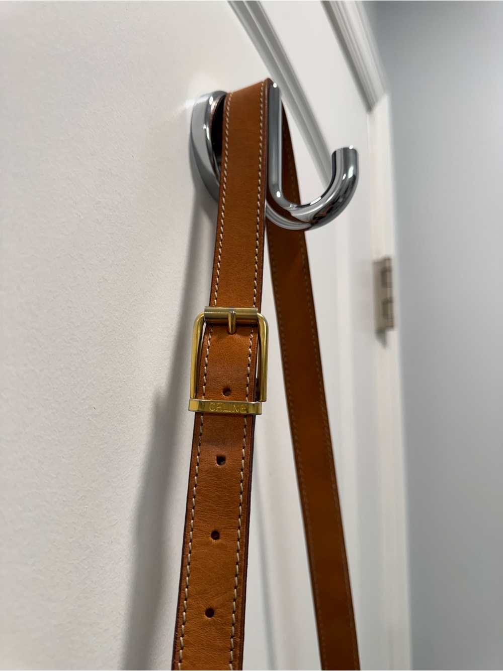 Authentic Vintage CELINE Macadam Canvas Crossbody Bag - Brown (M90) - Picture 4 of 10